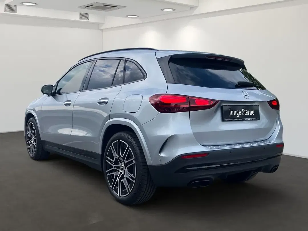 Mercedes-Benz GLA 200 4MATIC AMG Line Edition - Thumbnail 5