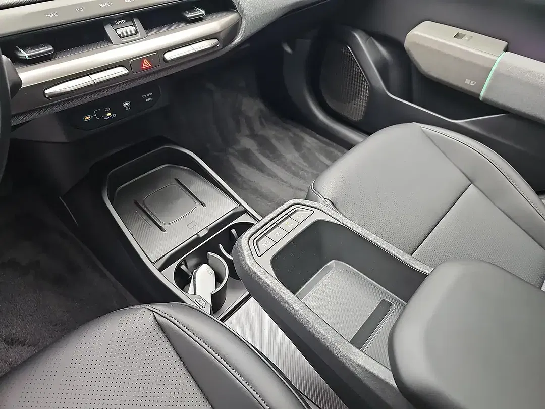 Kia EV4 81.4 kWh Earth - Thumbnail 13