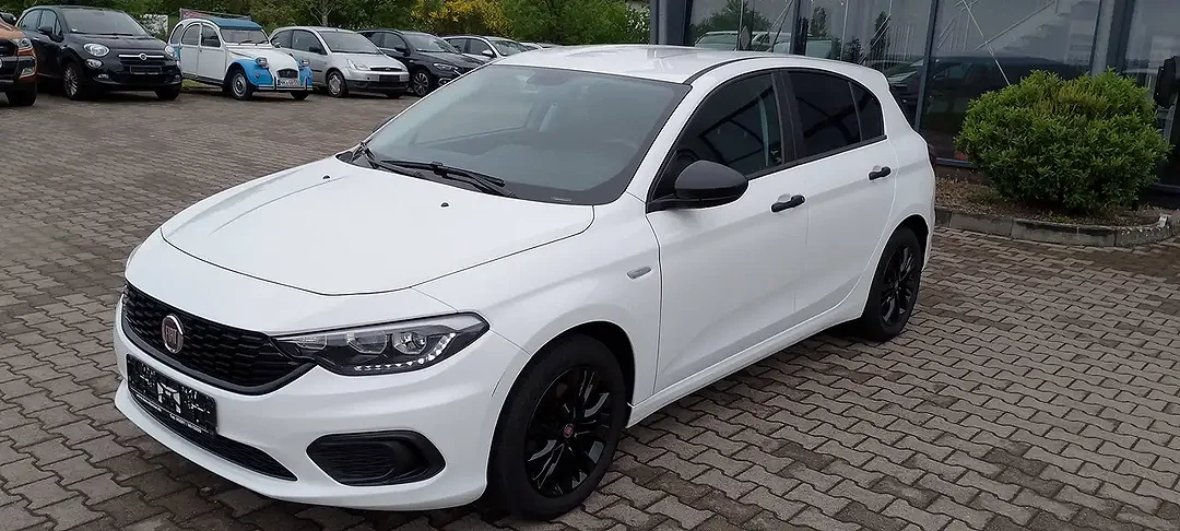 Fiat Tipo 1.4 Street - Afbeelding 1