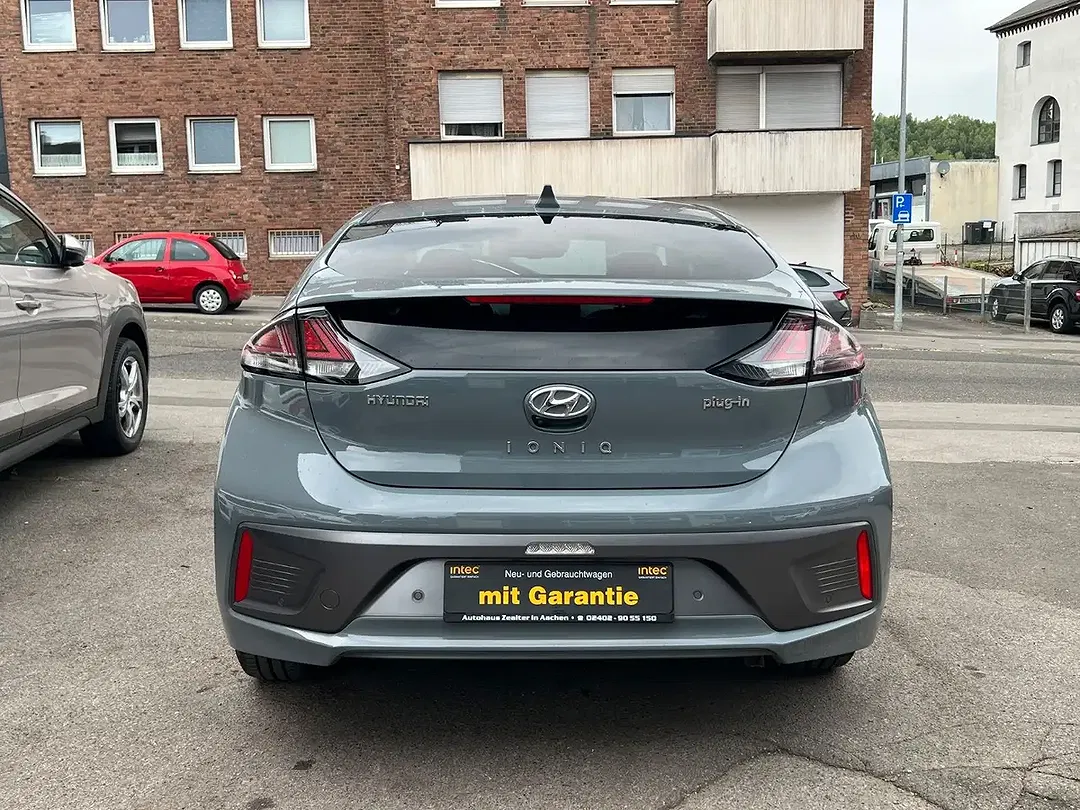 Hyundai IONIQ PHEV Hybrid Premium - Thumbnail 10