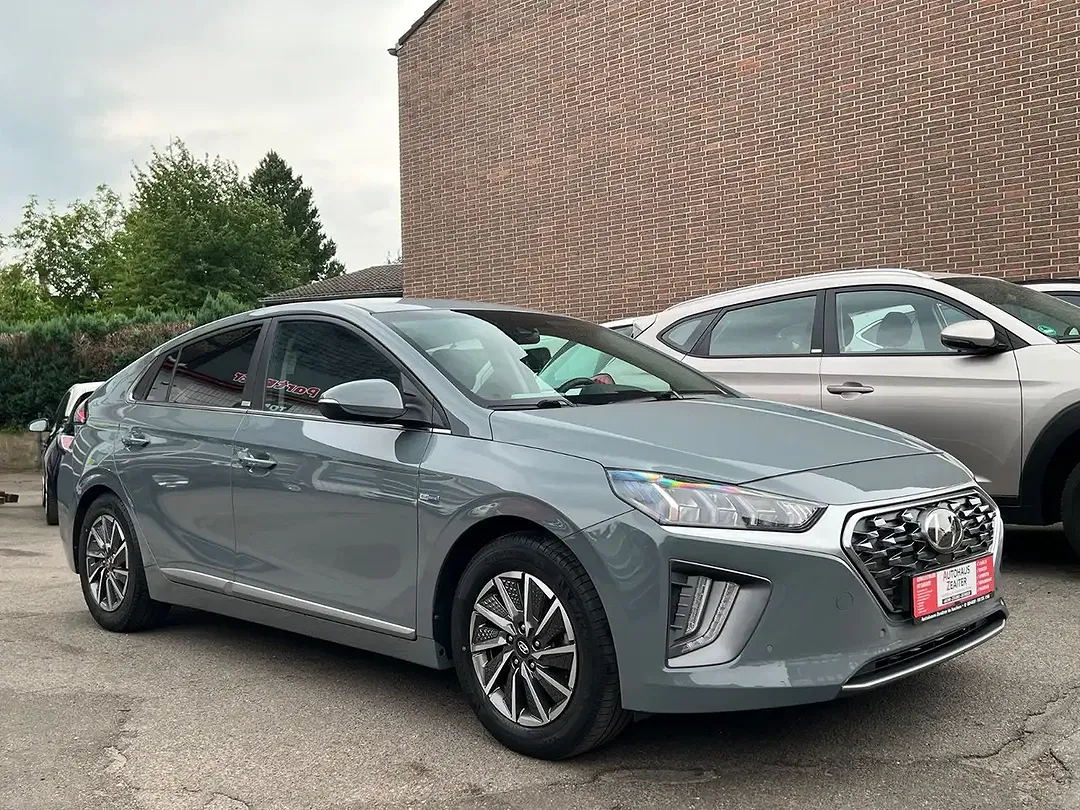 Hyundai IONIQ PHEV Hybrid Premium - Thumbnail 5
