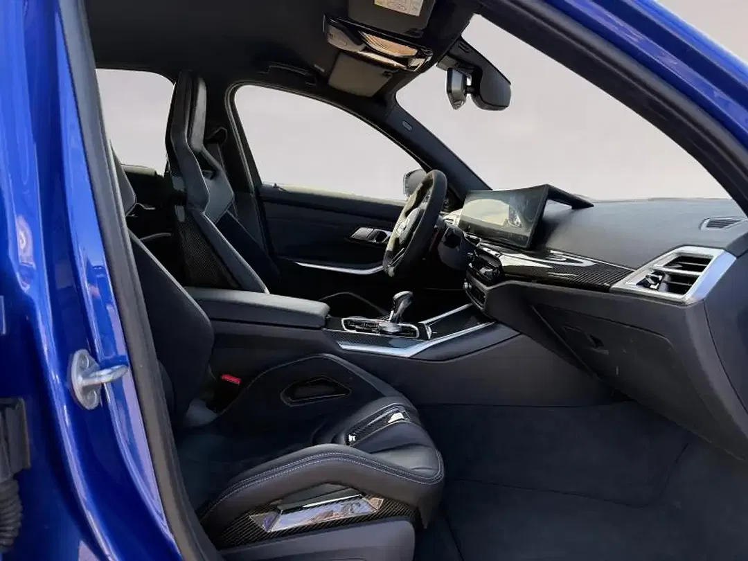 BMW M3 Competition - Thumbnail 9