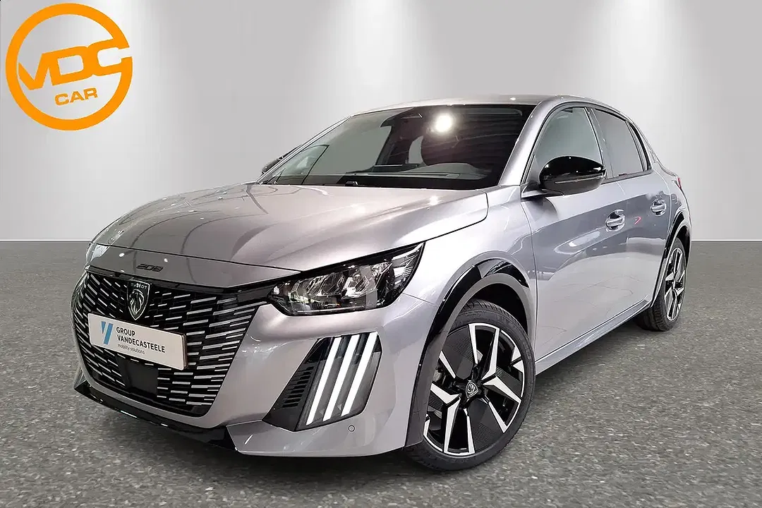 Peugeot 208 - Thumbnail 1