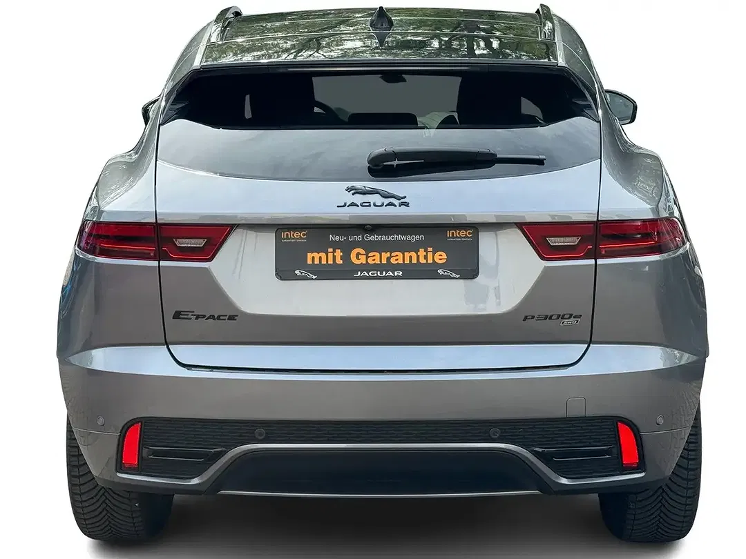 Jaguar E-Pace PHEV - Thumbnail 8
