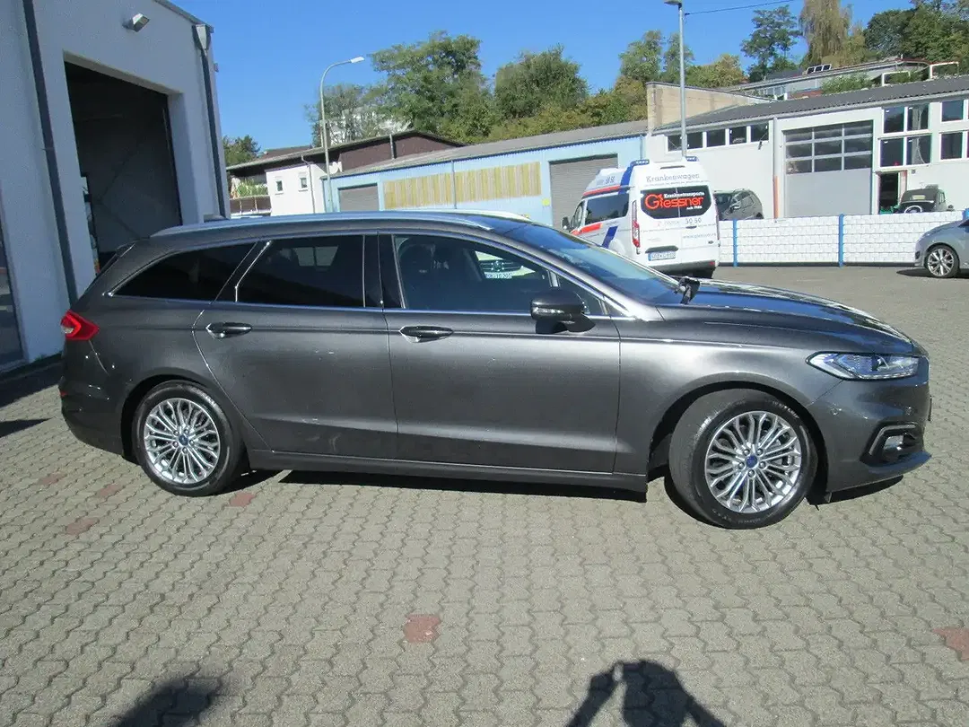 Ford Mondeo Titanium - Thumbnail 3