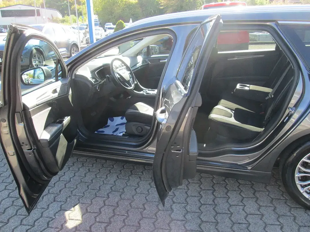Ford Mondeo Titanium - Thumbnail 6