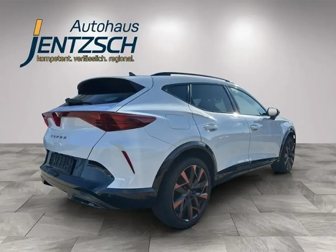 CUPRA Formentor 1.5 eTSI Matrix LED - Thumbnail 6