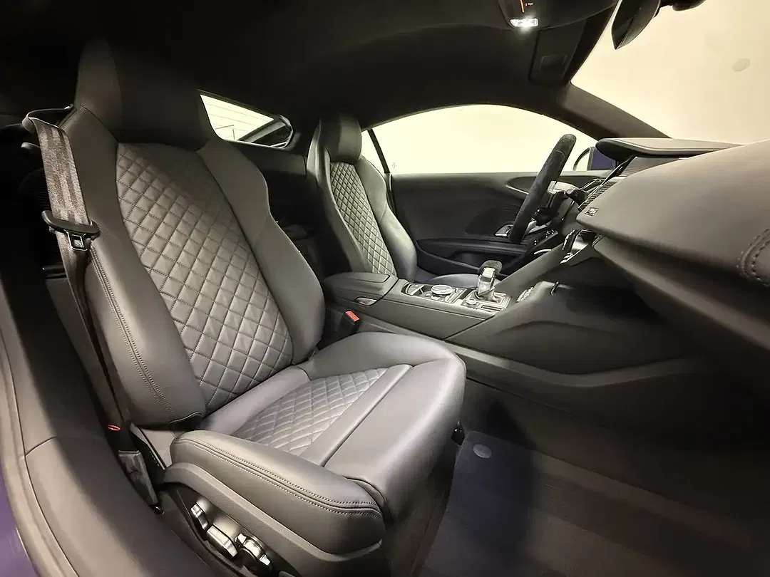 Audi R8 5.2 FSI performance exclusive - Thumbnail 12