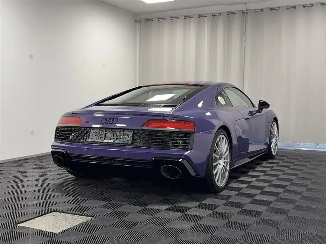 Audi R8 5.2 FSI performance exclusive - foto 34