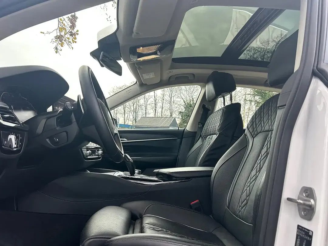 BMW 620 Gran Turismo Luxury Line - foto 8