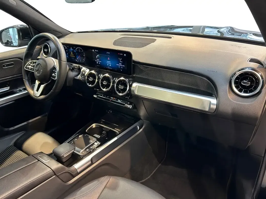 Mercedes-Benz GLB 220 4MATIC MBUX Progressive - Thumbnail 3