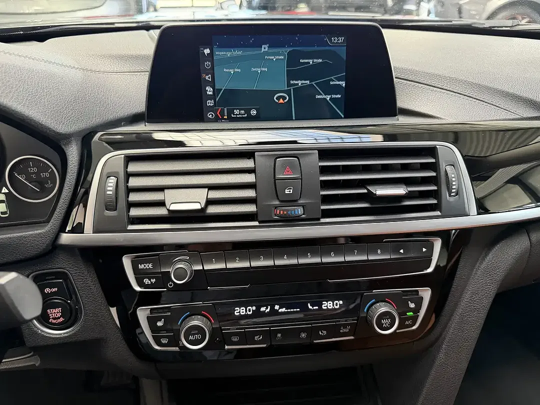 BMW 420 Gran Coupe Sport - Thumbnail 6