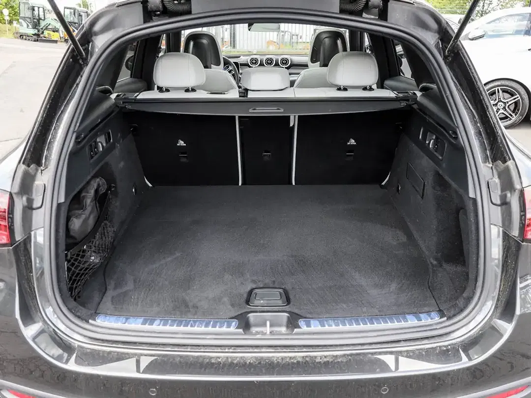 Mercedes-Benz GLC 300 4MATIC - Thumbnail 9
