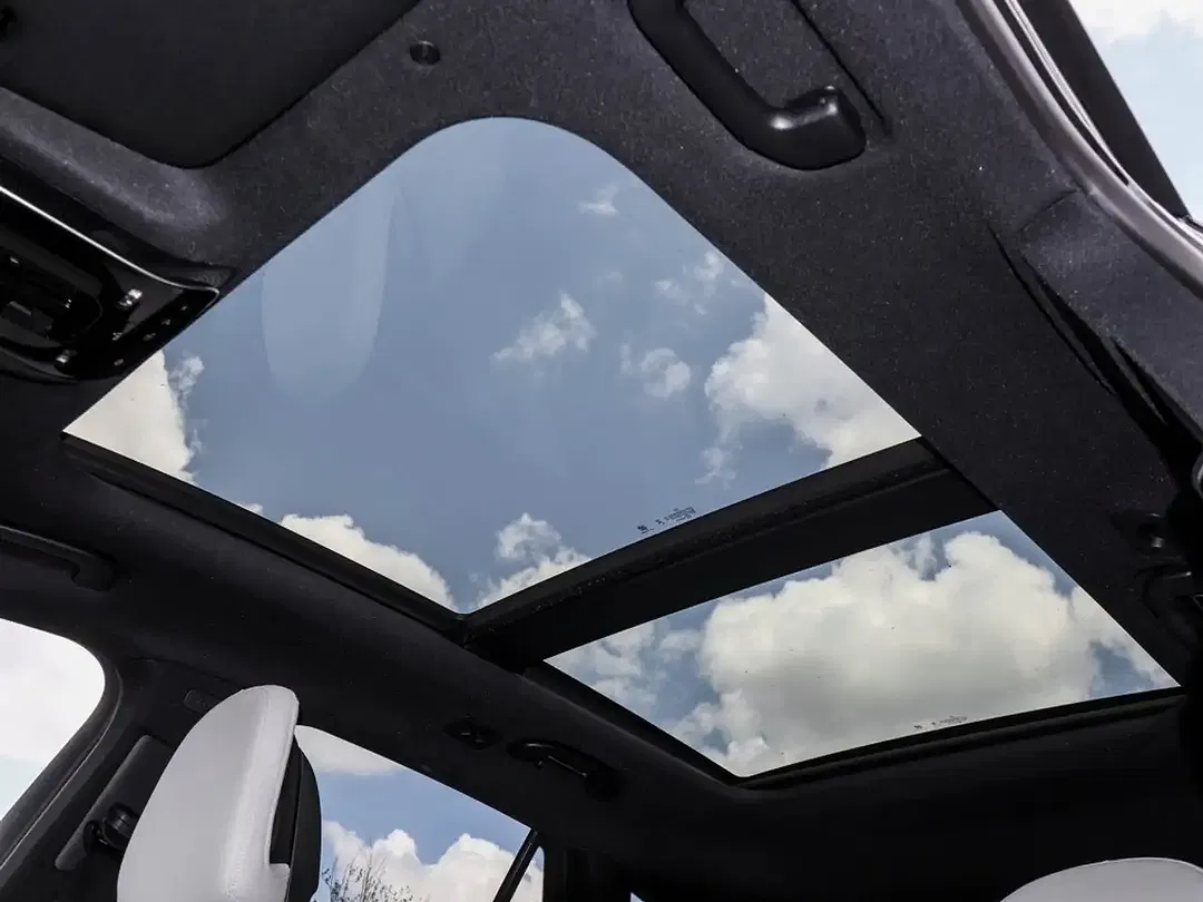Mercedes-Benz GLC 300 4MATIC - Thumbnail 10