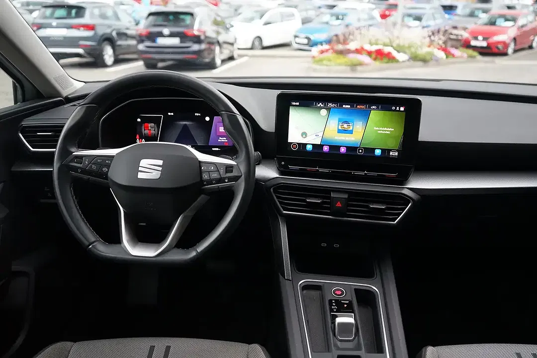 SEAT Leon 1.5 eTSI Style - Thumbnail 10