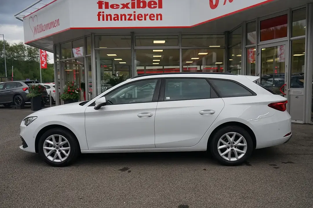 SEAT Leon 1.5 eTSI Style - Thumbnail 4