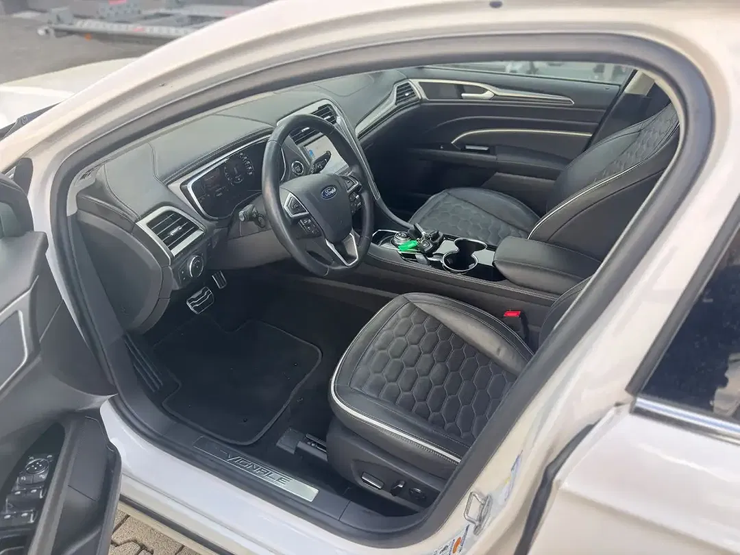 Ford Mondeo 4x4 Vignale - Thumbnail 11