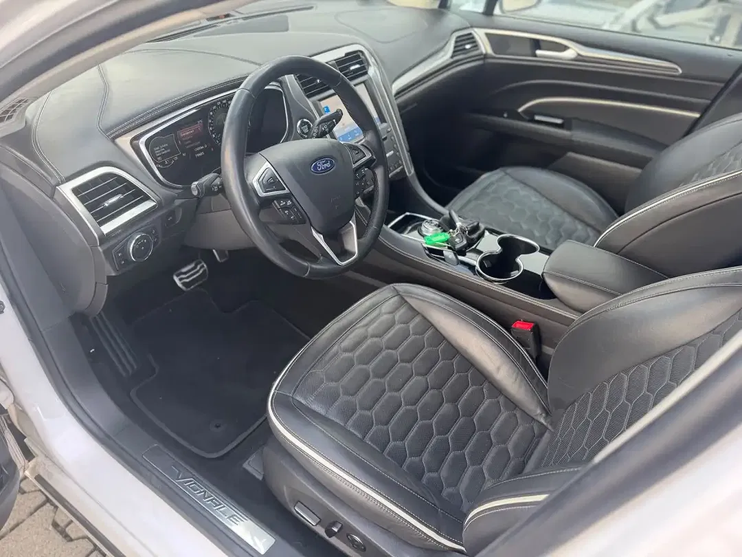 Ford Mondeo 4x4 Vignale - Thumbnail 13