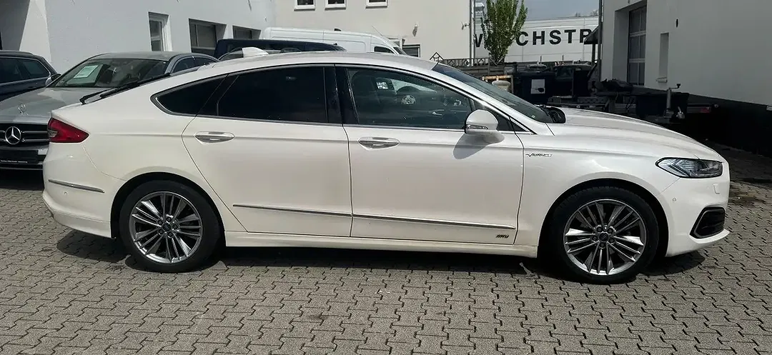 Ford Mondeo 4x4 Vignale - Thumbnail 5