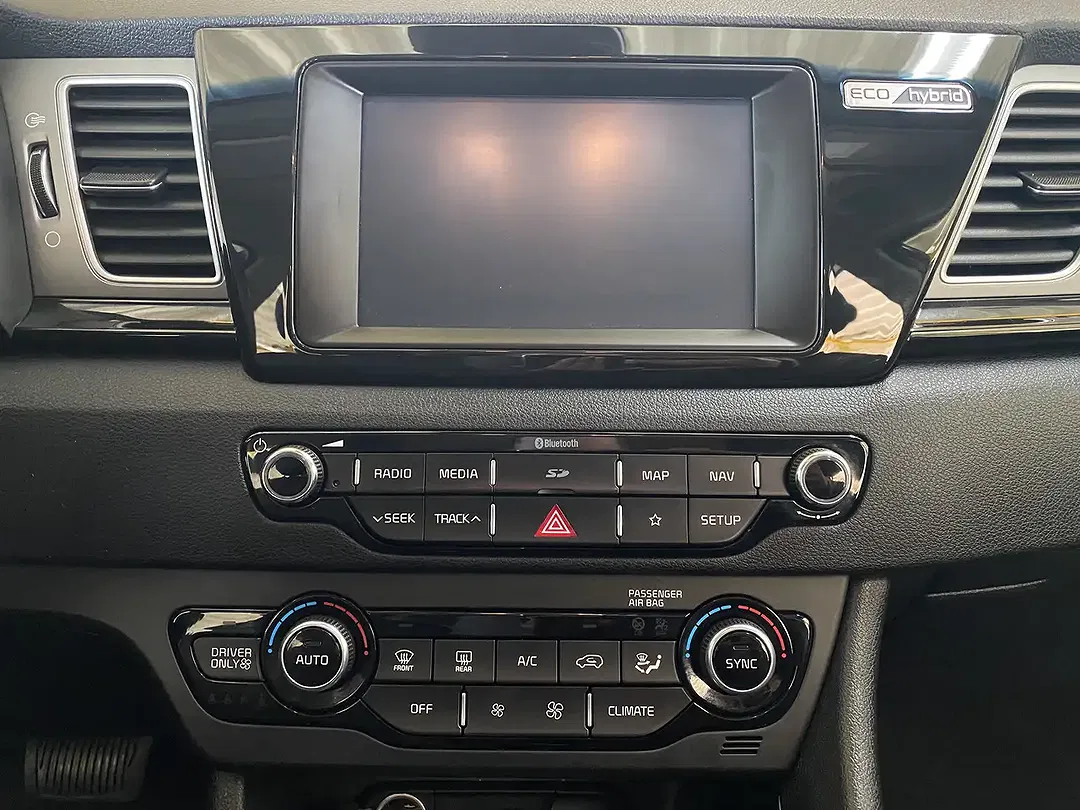 Kia Niro Vision - Thumbnail 14