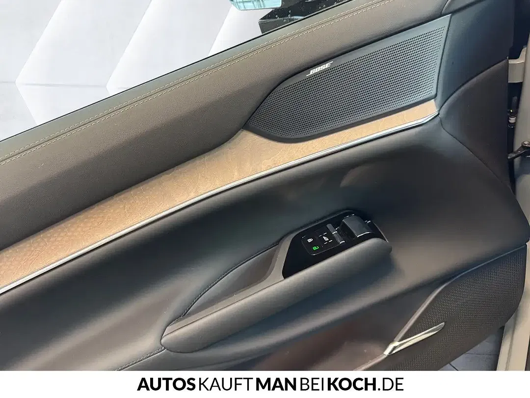 Volvo EX90 Twin Motor Ultra - Thumbnail 12