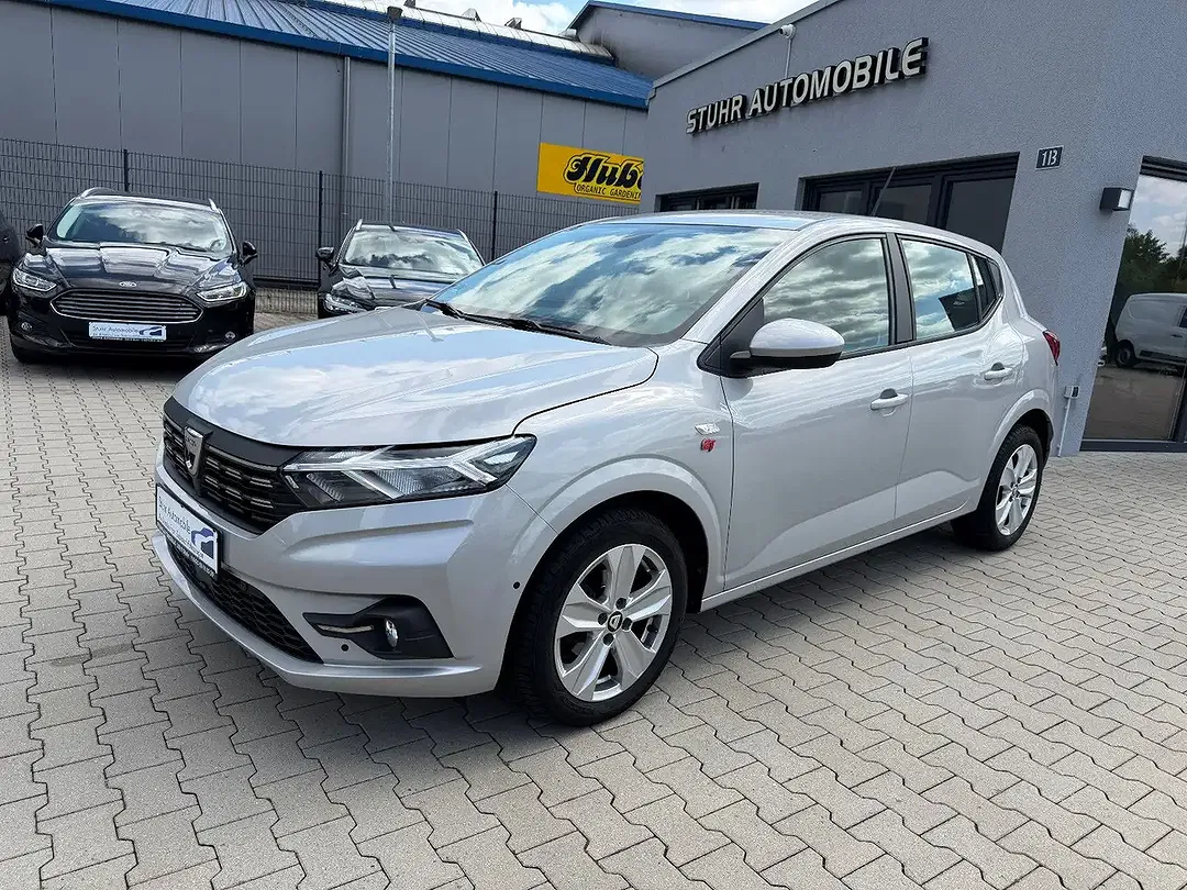 Dacia Sandero Comfort - foto 1