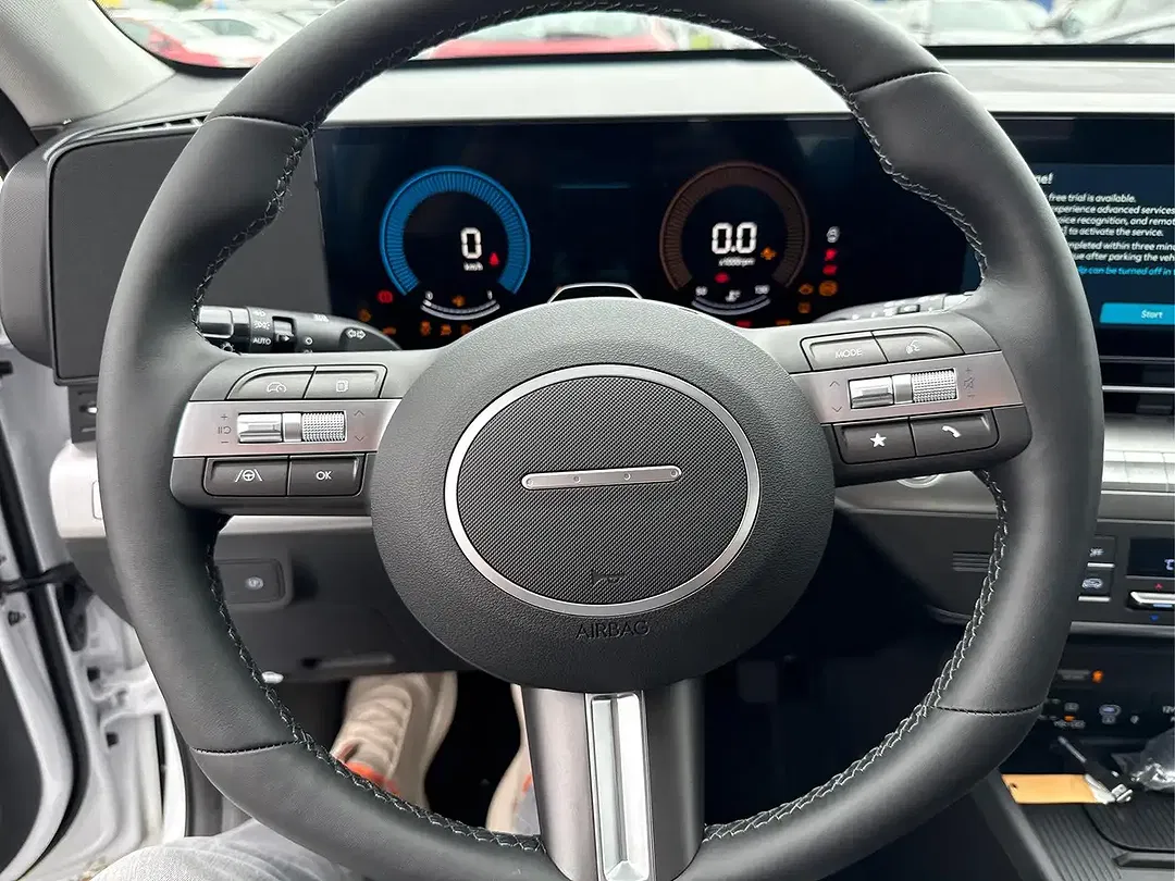 Hyundai KONA Style Plus - Thumbnail 10