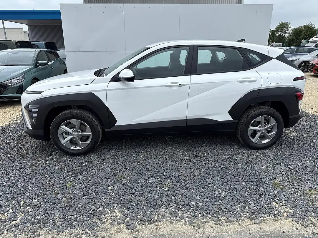 Hyundai KONA Style Plus - Thumbnail 3