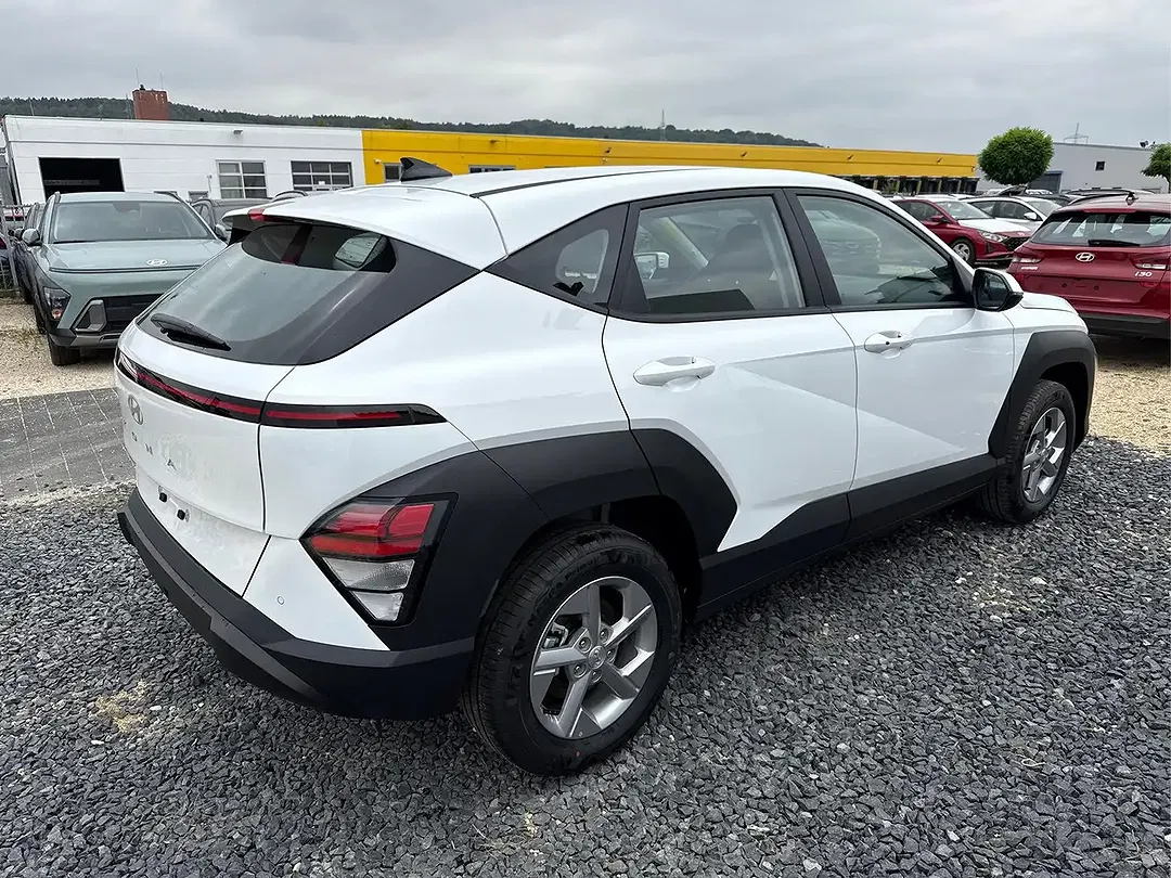 Hyundai KONA Style Plus - Thumbnail 5