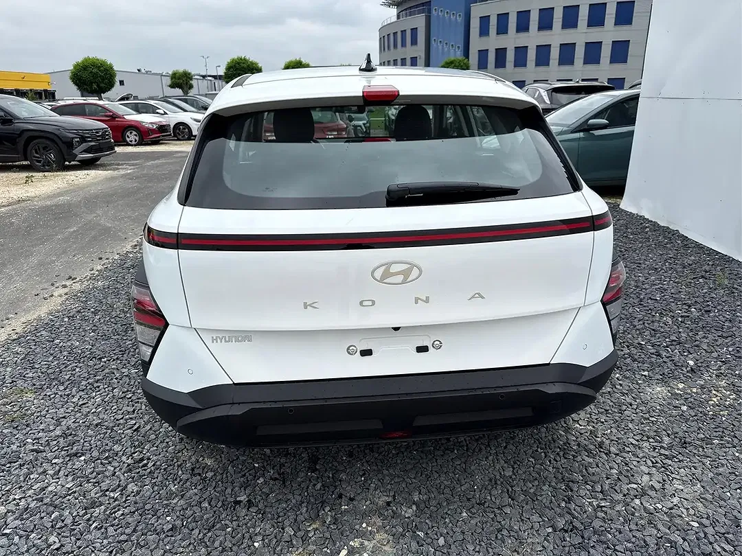 Hyundai KONA Style Plus - Thumbnail 6