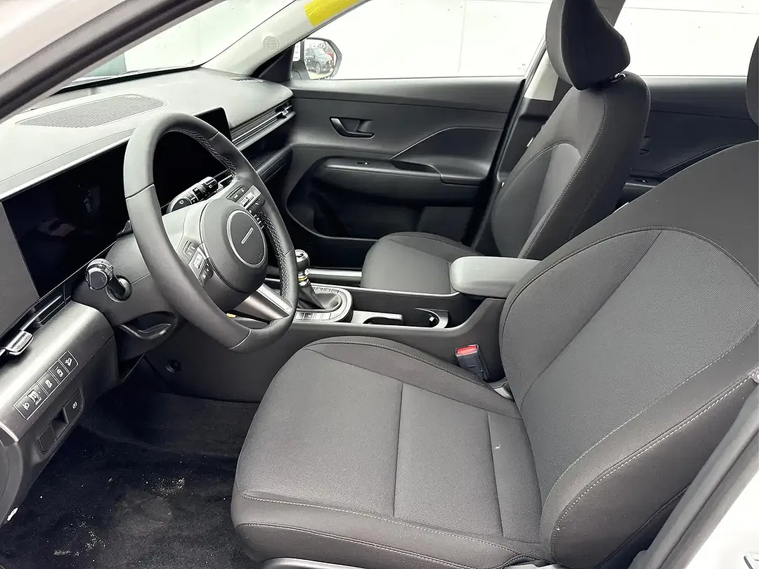 Hyundai KONA Style Plus - Thumbnail 8