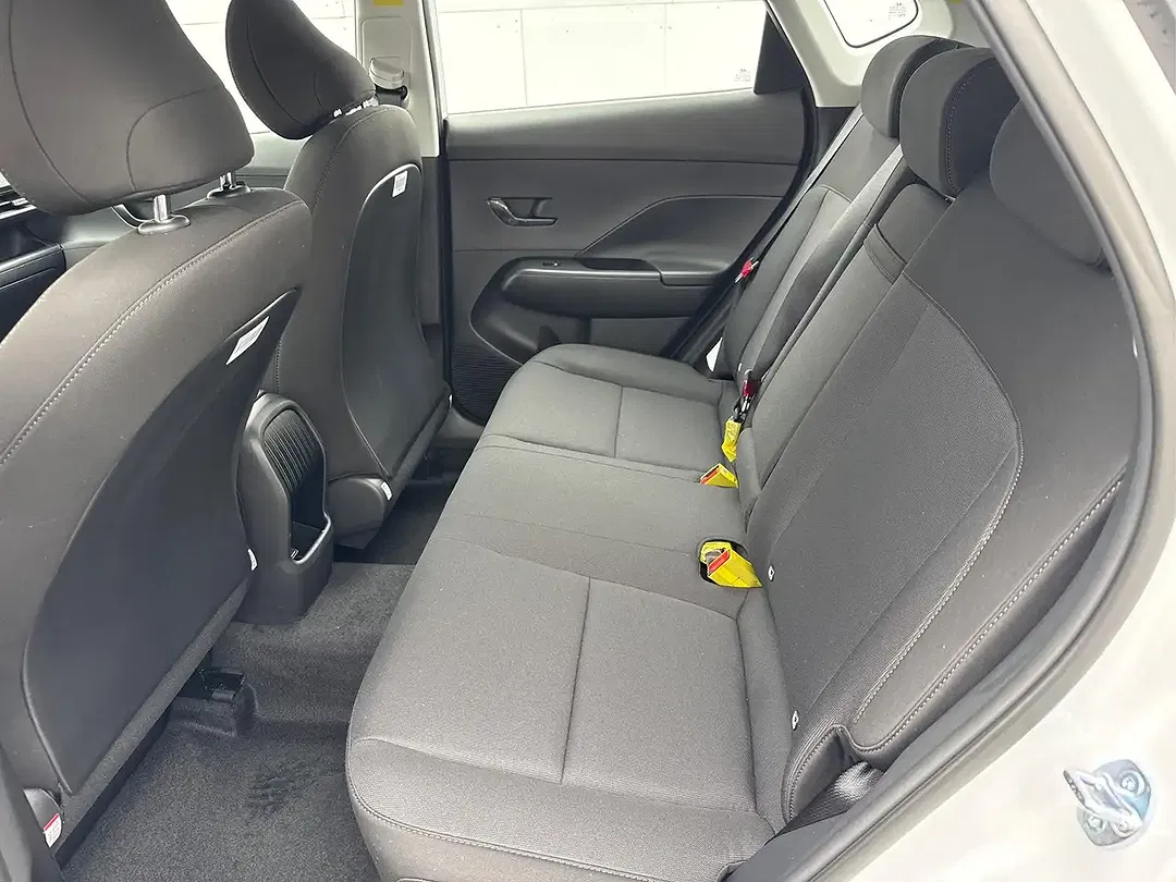 Hyundai KONA Style Plus - Thumbnail 9