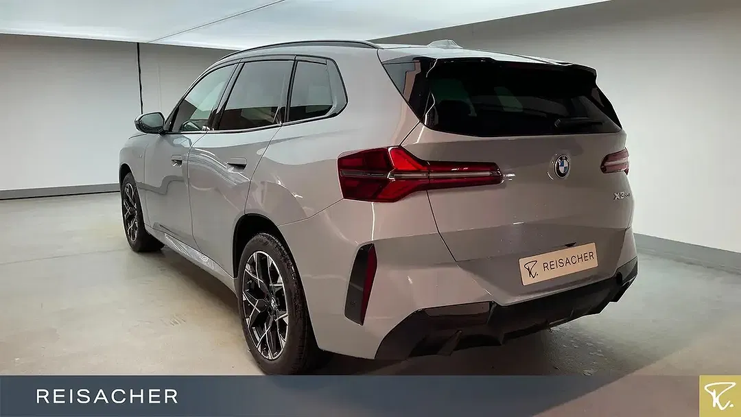 BMW X3 xDrive - Thumbnail 2