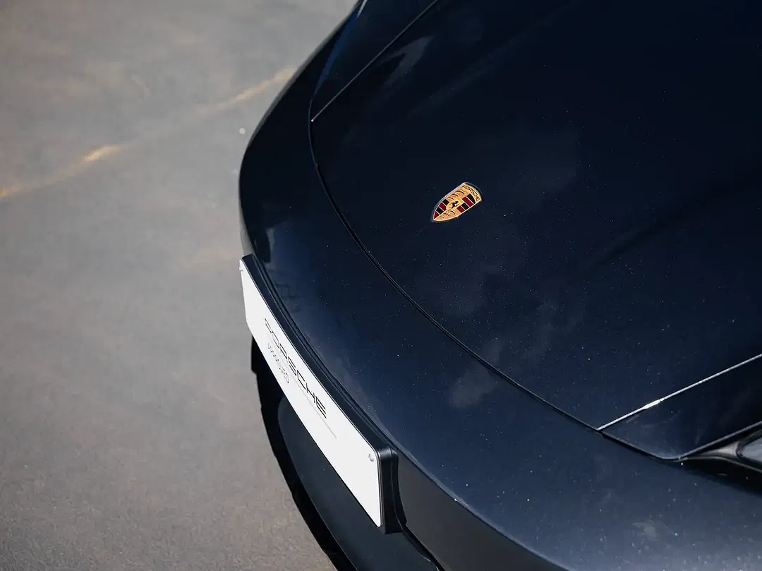 Porsche Taycan Cross Turismo - Thumbnail 5