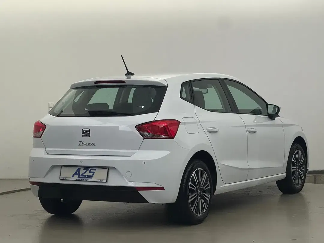 SEAT Ibiza TSI Style - Thumbnail 6