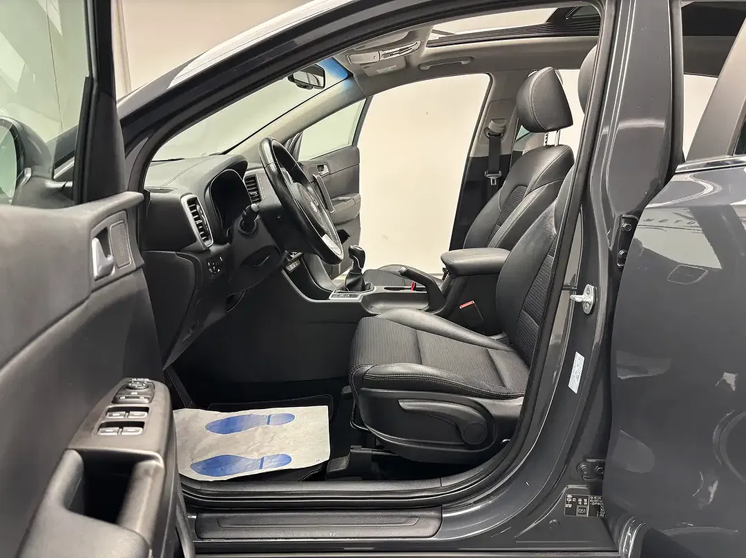 Kia Sportage 1.6 CRDi - Thumbnail 7