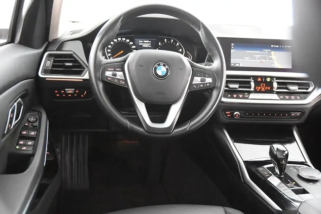 BMW 318 Touring - Thumbnail 5