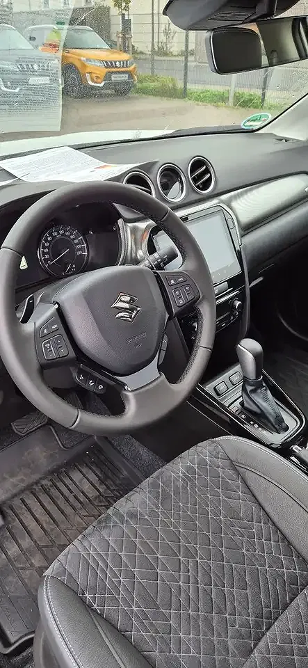 Suzuki Vitara 1.4 AllGrip Comfort+ - Thumbnail 10