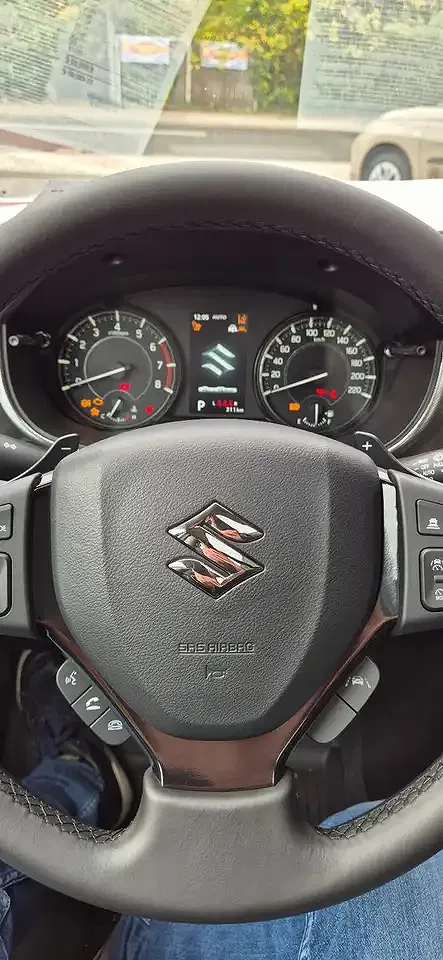 Suzuki Vitara 1.4 AllGrip Comfort+ - Thumbnail 14