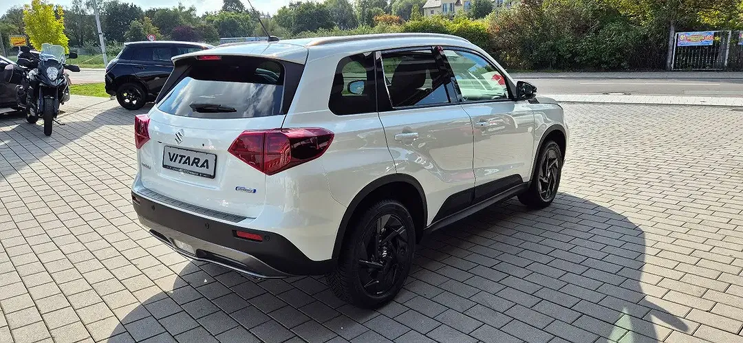 Suzuki Vitara 1.4 AllGrip Comfort+ - Thumbnail 4