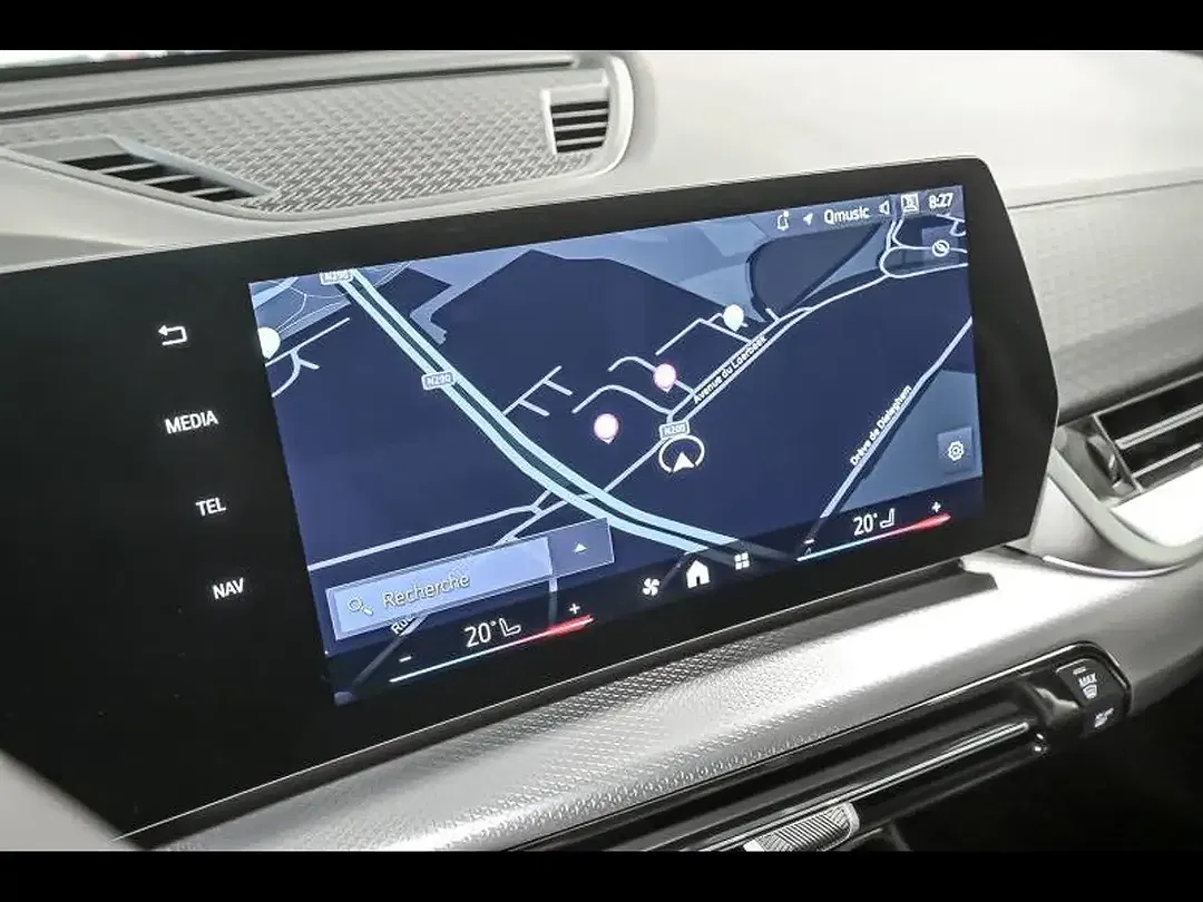 BMW iX2 eDrive - Thumbnail 6