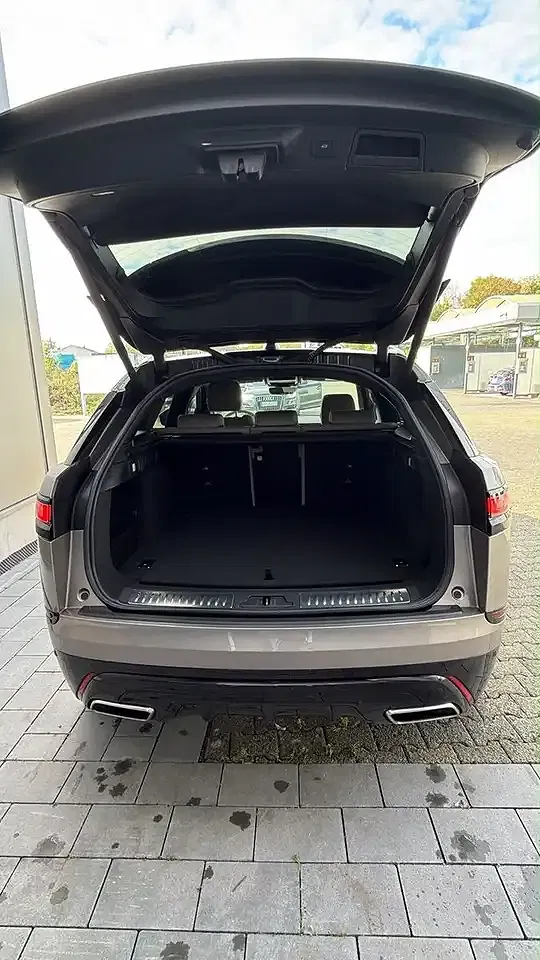 Land Rover Range Rover Velar R-Dynamic SE - Thumbnail 10
