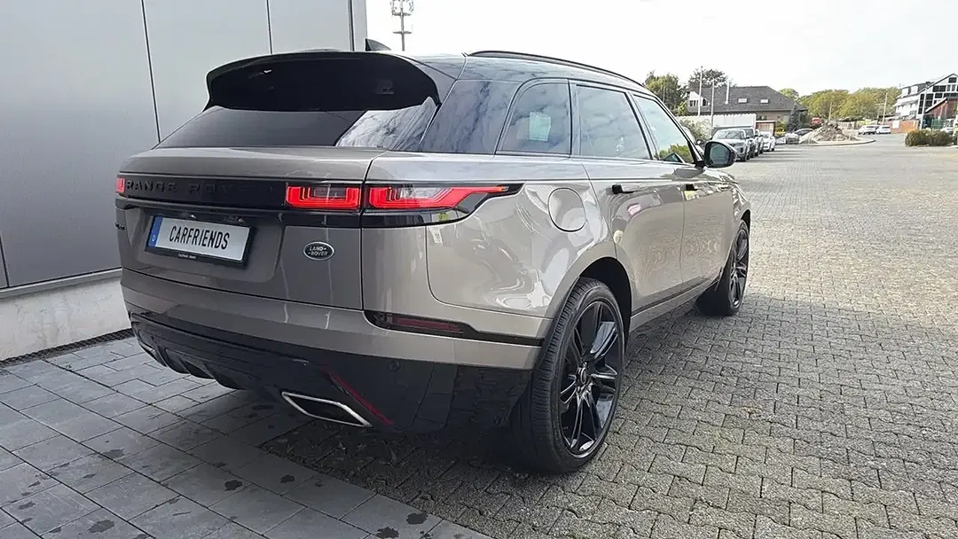 Land Rover Range Rover Velar R-Dynamic SE - Thumbnail 4