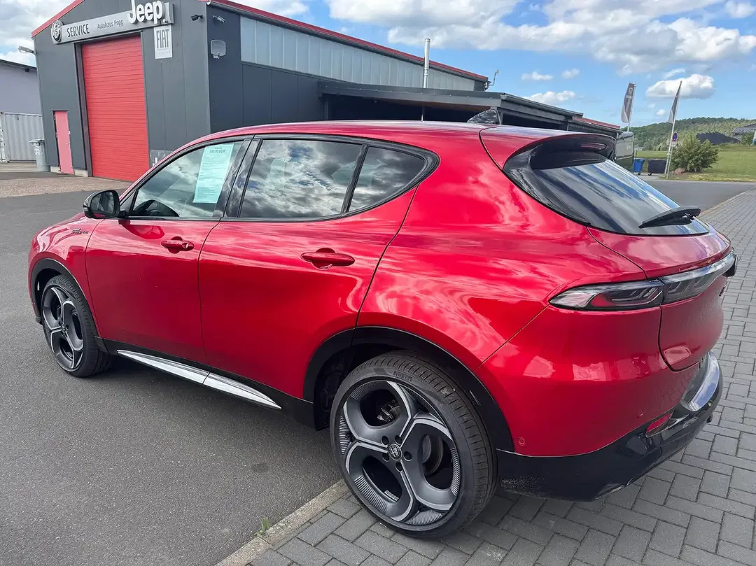 Alfa Romeo Tonale 1.5 VGT Hybrid Sport Speciale - Thumbnail 3