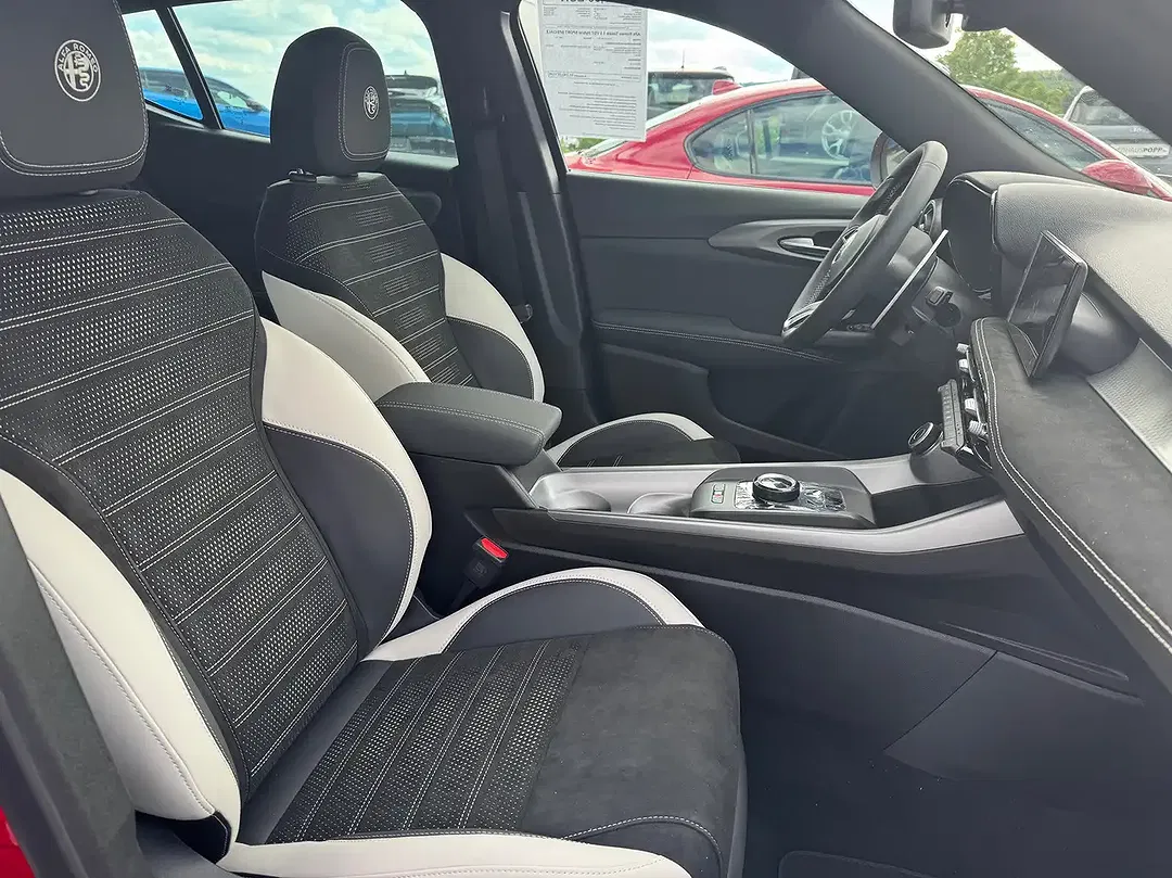 Alfa Romeo Tonale 1.5 VGT Hybrid Sport Speciale - Thumbnail 6