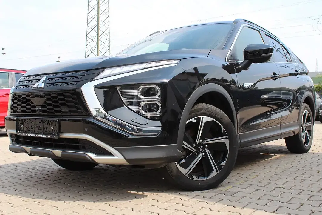 Mitsubishi Eclipse Cross 2.4 AUT - foto 1