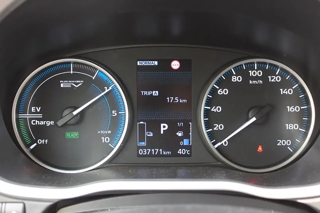 Mitsubishi Eclipse Cross 2.4 AUT - foto 15