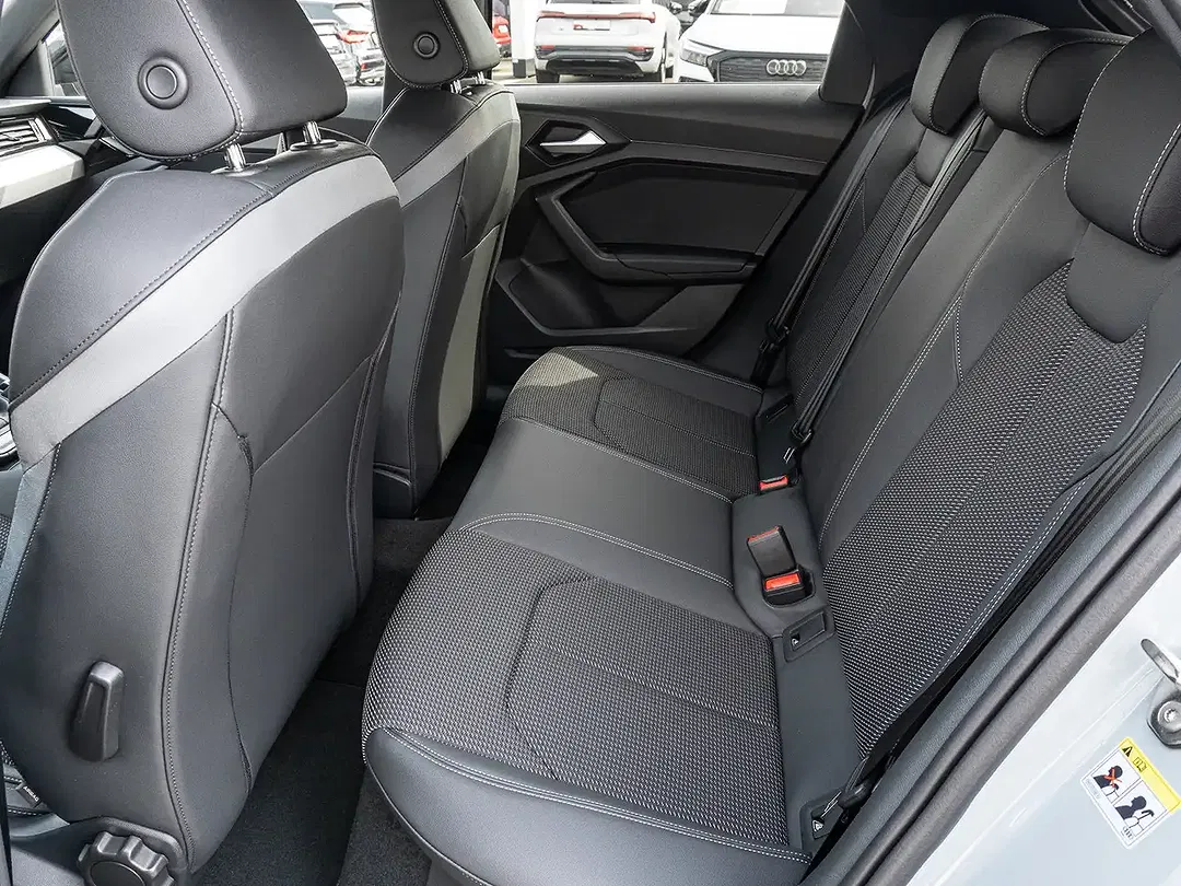 Audi A1 35 TFSI S tronic Sportback S line - Thumbnail 12