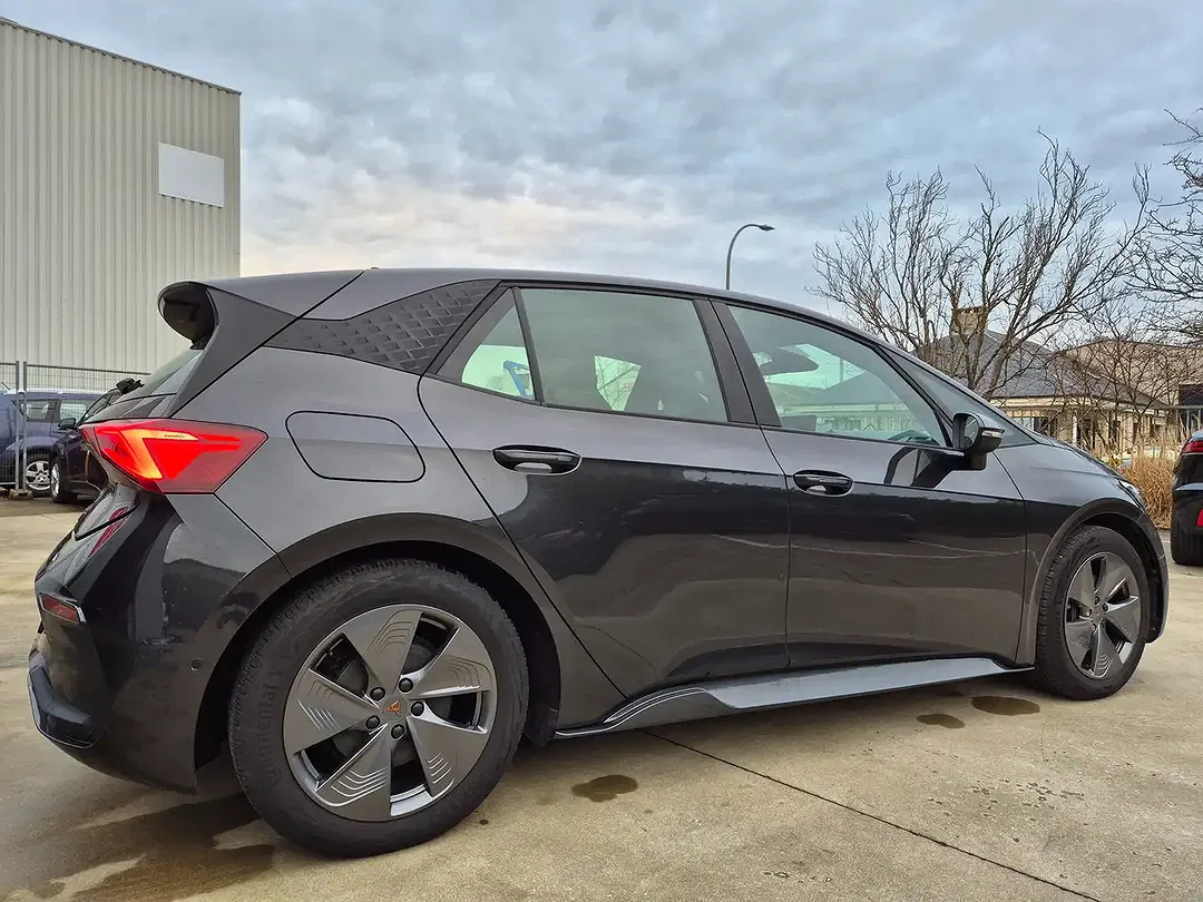 CUPRA Born - Thumbnail 12