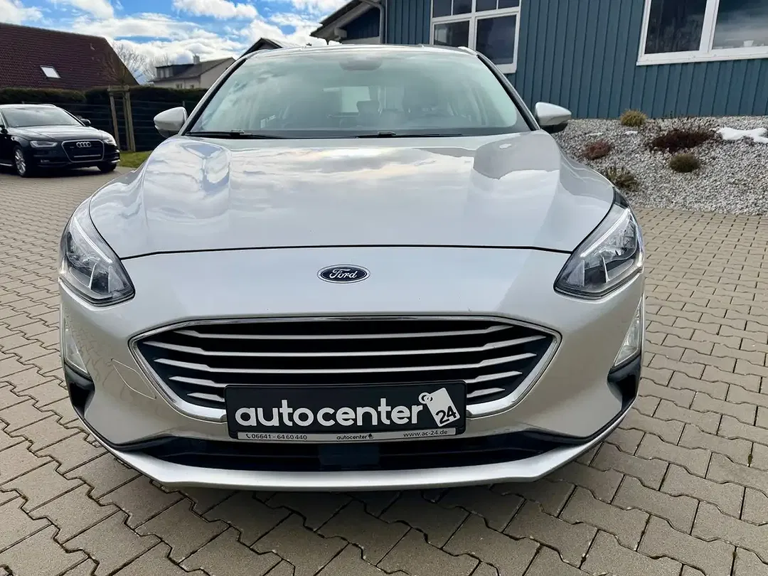 Ford Focus Cool & Connect - foto 2